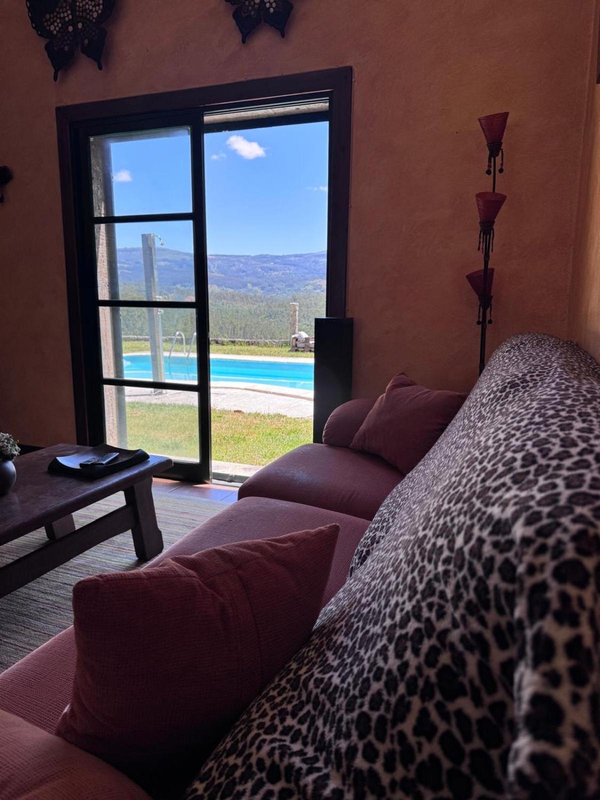 Casa 2 Habitaciones Con Piscina Y Cenador Al Aire Libre Ποντεβέντρα Εξωτερικό φωτογραφία